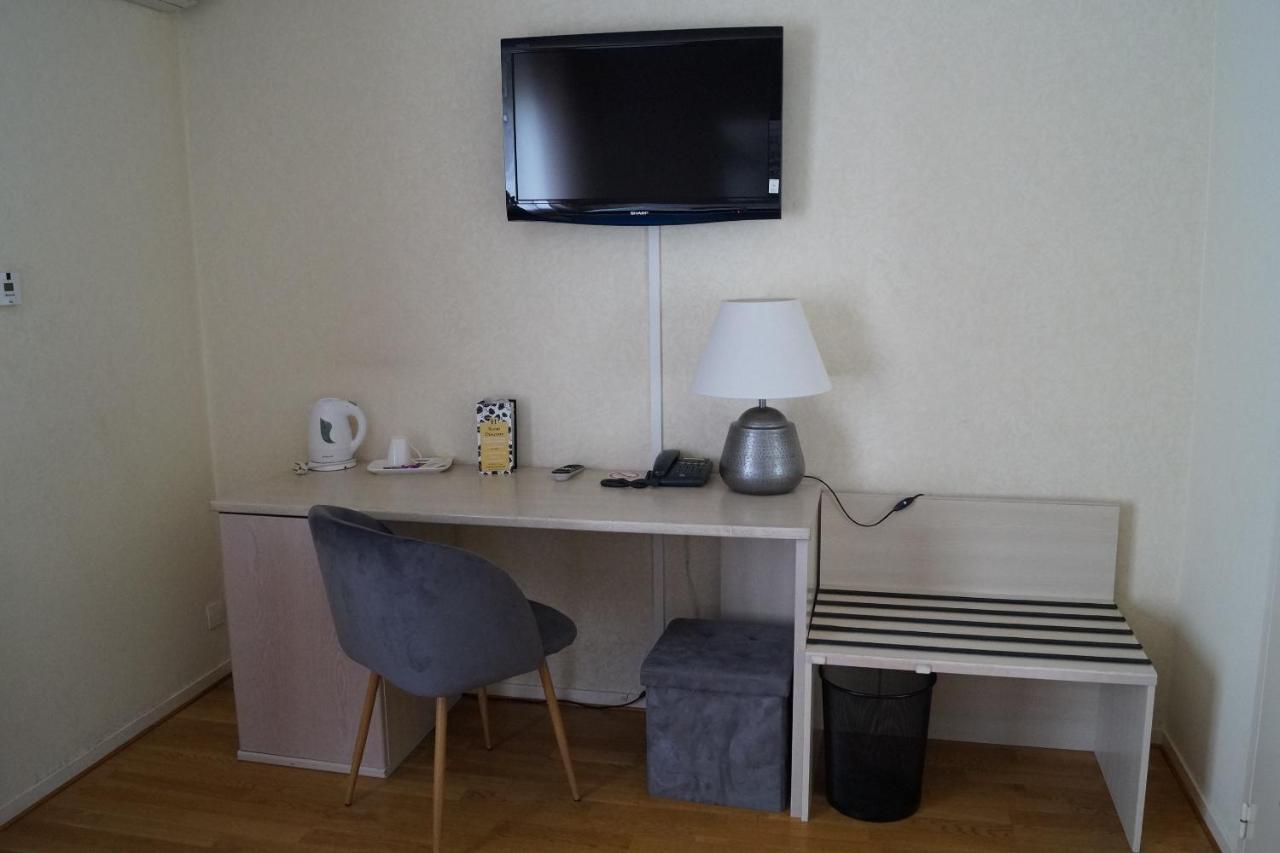 Hotel Etesia Feurs Buitenkant foto
